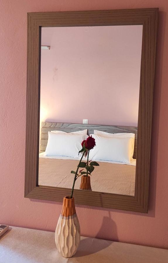 Artaki Beach Comfy Apartment Koróni Buitenkant foto