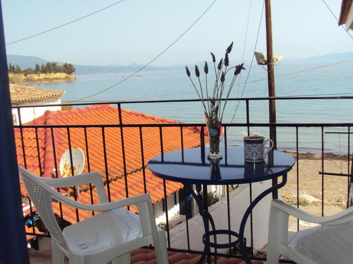 Artaki Beach Comfy Apartment Koróni Buitenkant foto